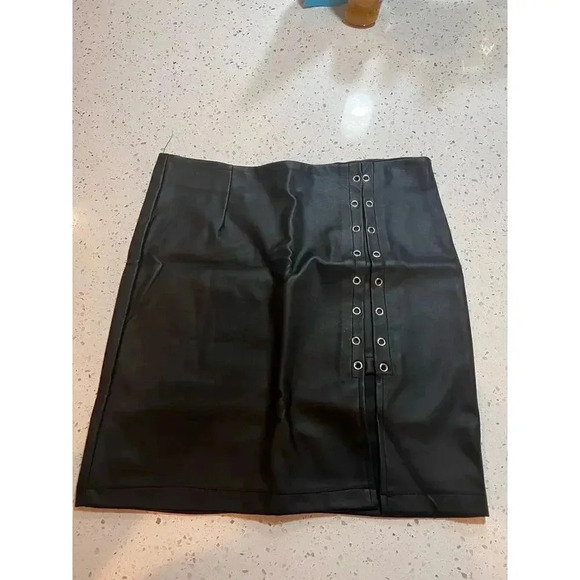 No brand Dresses & Skirts - Pleather skirt with o ring detail xl